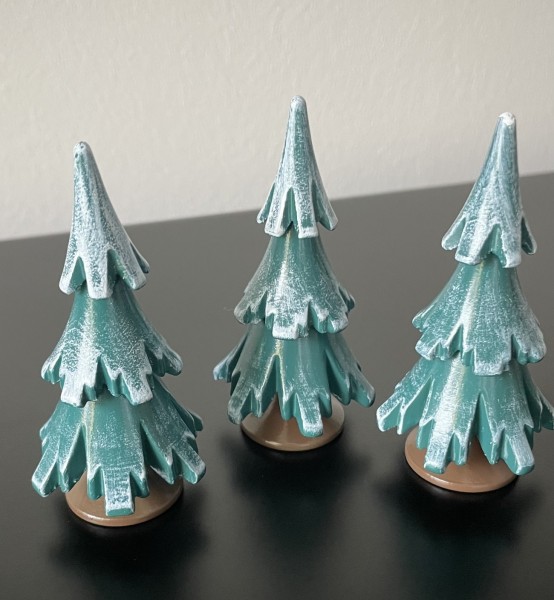 Tannenbaum grün weiss aus Holz 6,5cm ( 3 Stück)