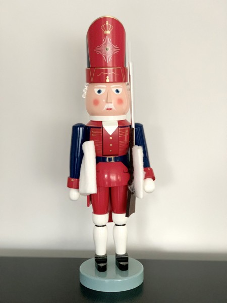 German nutcracker Long guy soldier 54cm